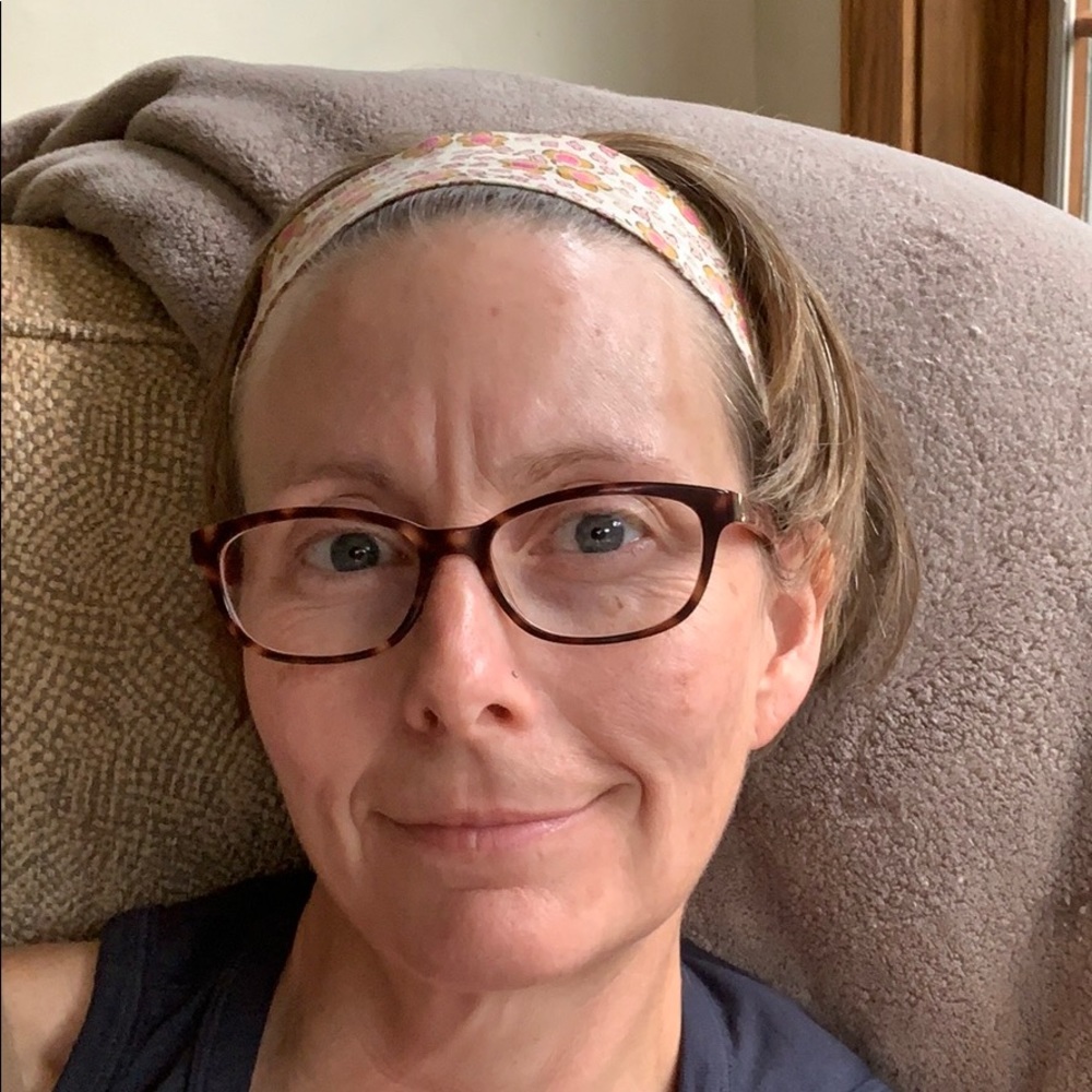 Meet your Posher, Kelly